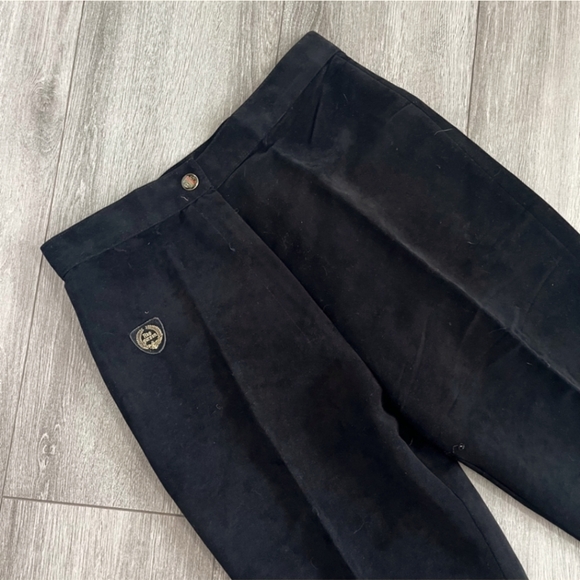 VTG | Rae Gurson Ultra High Waist Velvet Stirrup Pant - Picture 3 of 7
